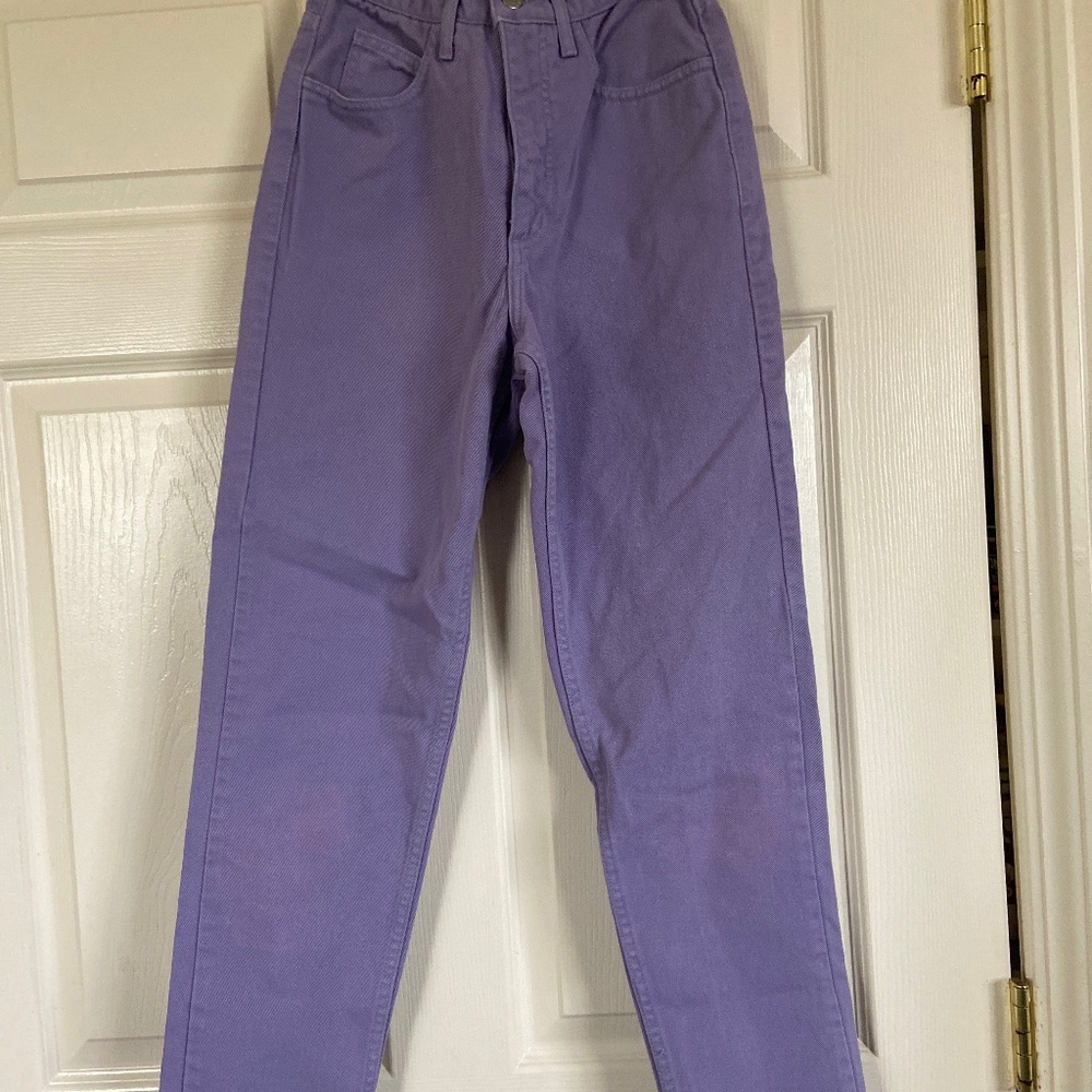 Guess vintage jeans/has some discoloration
